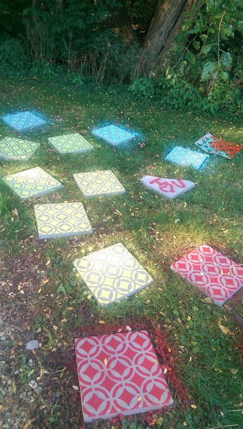 The Smart Momma: Spray Paint Concrete Blocks