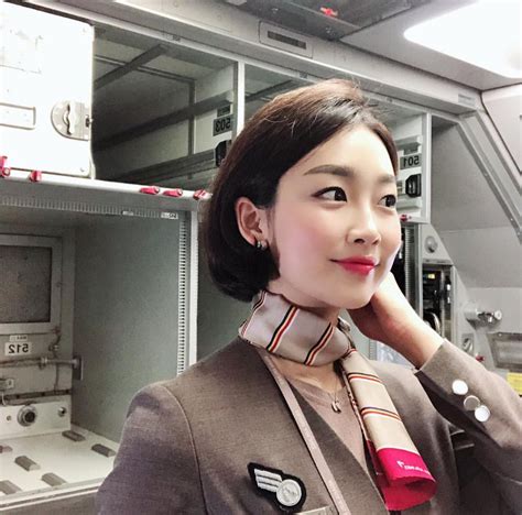 【south Korea】 Asiana Airlines Cabin Crew アシアナ航空 客室乗務員 【韓国】 항공 승무원