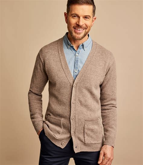 Pepper Lambswool V Neck Knitted Cardigan Woolovers Us