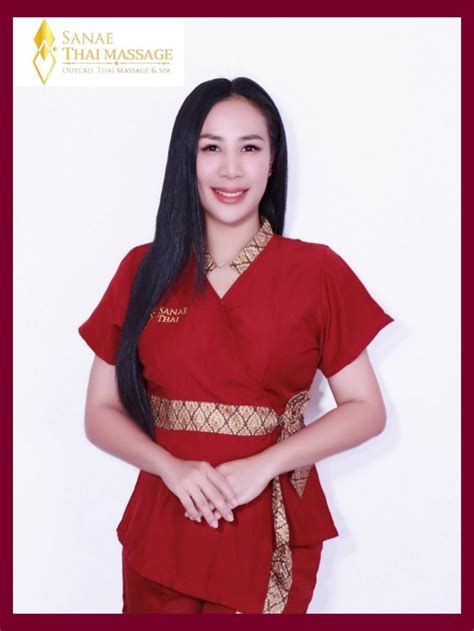 no 9 yaya ญาญ่า sanae thai massage professional outcall massage bangkok