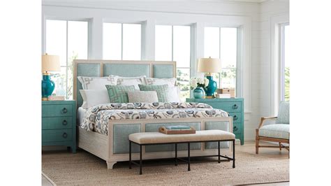 Create A Relaxed Feel With Beach Style Furniture And Décor Baers