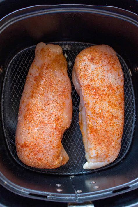 I used 1 boneless skinless breast with an egg wash seasoned flour coating then sprayed.with pay on both sides. Basic Air Fryer Chicken Breasts - Carmy - Run Eat Travel