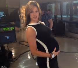 Today Show Hosts Give Jenna Wolfe Their Well Wishes As She Goes On 8