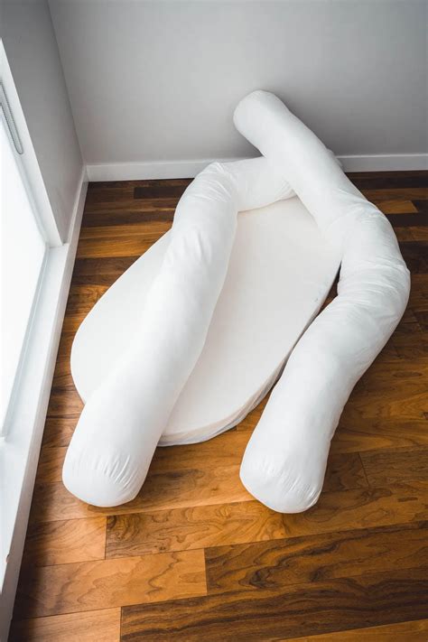 Plufl Human Dog Bed Review — Its Shockingly Comfortable — Minimalgoods