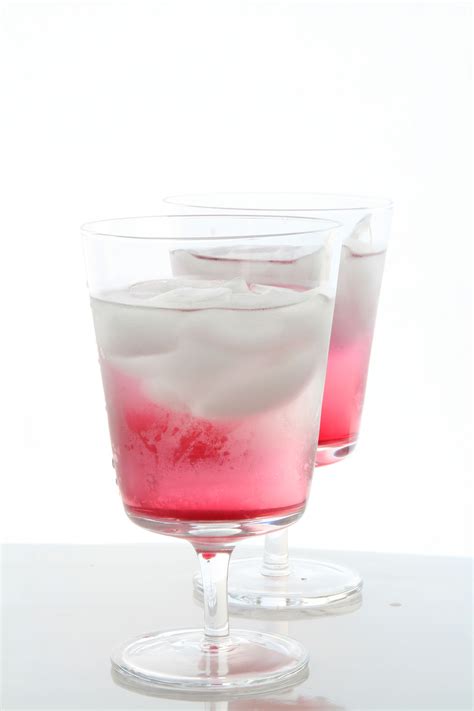 drinks illustrations - Bing Images | Easy drinks, Boozy drinks, Christmas drinks
