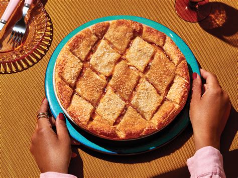 The Perfect All Butter Pie Crust Recipe According To Science Chatelaine