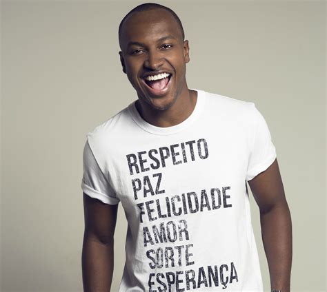 Tardezinha veio para colorir nossa são paulo! Thiaguinho vem a Curitiba com a roda de samba "Tardezinha"