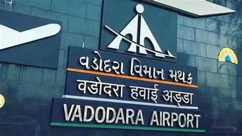 Centre Identifies Vadodara Surat Airport For Asset Monetization