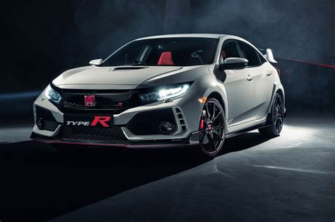 The new civic type r is the ultimate sports car. New Honda Civic Type R revealed in pictures by CAR Magazine