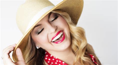 Cosmetic Dentist In Edmonton Achieve A Complete Smile With Cosmetic