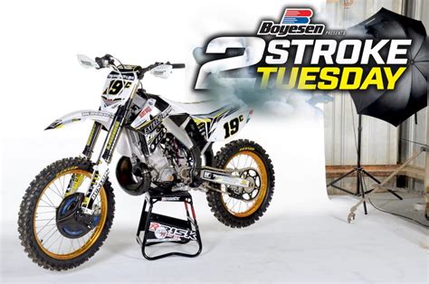 Extreme Carbon Tm250 Project Two Stroke Tuesday Dirt Bike Magazine