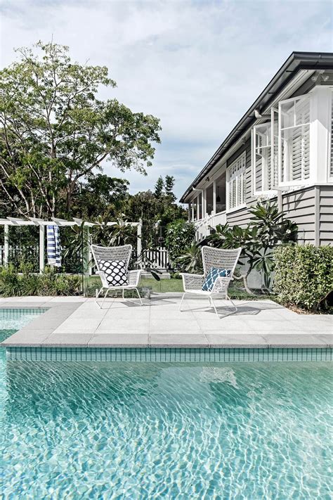 If you are looking for the best fence designs to choose one for your front garden or backyard, your ultimate guide is on these hands. A Refreshed 1920s Queenslander | Pool houses, Backyard ...