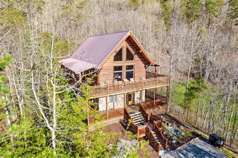 Sevierville Tennessee Cabins Tennessee Cabin Rental With Hot Tub