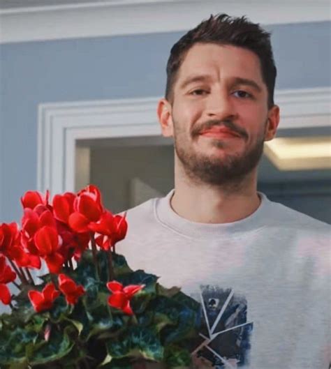 Uraz kaygılaroğlu﻿ hayran sayfası | official hayran page ©. Uraz Kaygılaroğlu on Instagram: "🌹 ️", 2020 | Ünlüler, Instagram, Saç