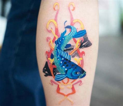 Veamos algunos bonitos diseños de tatuajes con estas flores. Blue fish tattoo by Zihee Tattoo | Tatuajes y Ilustraciones