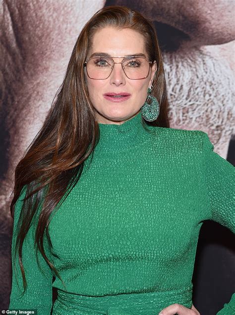 Brooke Shields Shows Specs Appeal In Glasses And Green