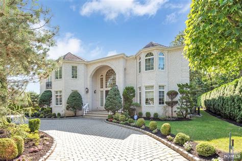 Englewood Cliffs Real Estate And Apartments For Sale Christies