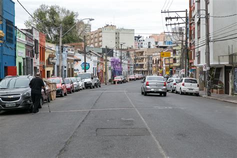 Ruas Completas Em Porto Alegre As Duas Faces De Uma Rua WRI Brasil