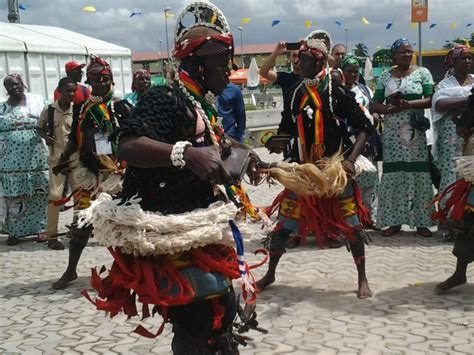 Femua 12 La Journée Culturelle Du Burkina Faso à Abidjan En Images