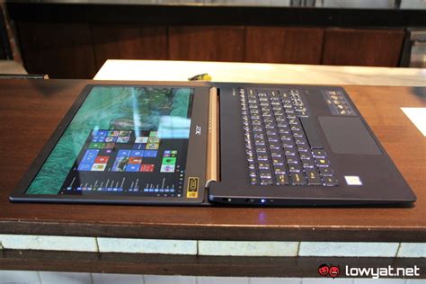 I'm hoping we'll get to see some major design changes with newer iterations later this year as it's big thanks to acer malaysia for letting us use this laptop for the purpose of this review. The New Acer Swift 5 Finally Lands In Malaysia: A Sub-1kg ...