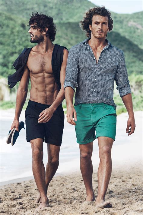 Pin By Minh Vogue On Styletu Mens Beach Style Mens Summer Fashion