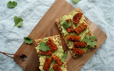 Spicy Tempeh Crackers Puur Suzanne Vega Vegan Recepten Eten