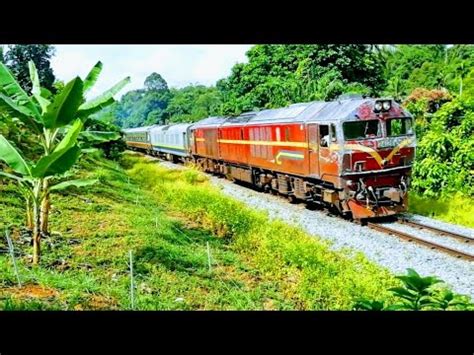 Sejarah ktmb bermula sejak era zaman penjajahan british lagi, ketika laluan kereta api dibina bagi mengangkut tin dari lombong ke pelabuhan. Keretapi Tanah Melayu KTM Lokomotif 24126 | Kereta Api ...