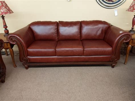 Decoro Leather Sofa And Loveseat Delmarva Furniture Consignment