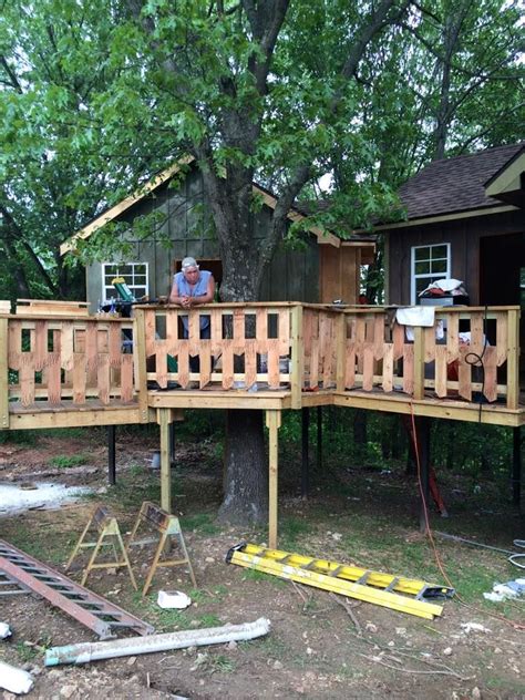 From family reunions, romantic getaways or just some relaxation, branson tree house adventures offers something for everyone! New Treehouse cabins nearly complete at Branson Treehouse ...