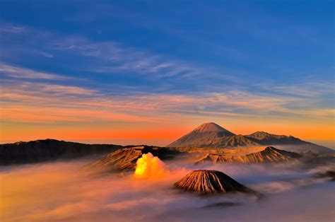 Potensi Wisata Alam Gunung Bromo Jawa Timur
