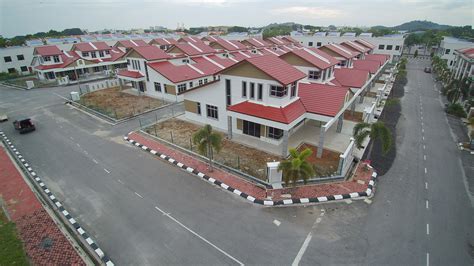 A property developer and investment company. SINMAH DEVELOPMENT SDN. BHD