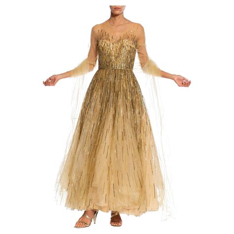 2000s Oscar De La Renta Champagne Beaded Tulle Gown And Shawl For Sale