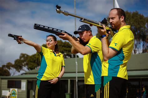 SHOOTING PREVIEW: DEFENDING CHAMPS TO GUIDE DEBUTANTS | Commonwealth ...