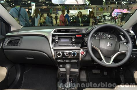 The interior, however, looks mostly identical to the outgoing city. 2014 Honda City CNG interior dashboard at the 2014 ...