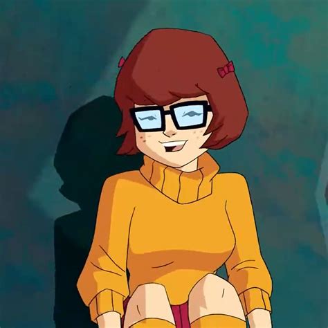 Velma Scooby Doo Gif Velma Scooby Doo Mystery Inc Discover Share Gifs
