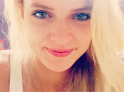 16 wochen lang suchte heidi klum ihr neues topmodel. Skandalöse Panne! GNTM-Jolina oben ohne im TV | Promiflash.de