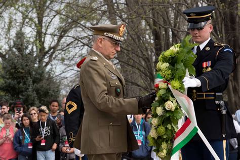 Top Italian General Honors Americas Fallen Article The United