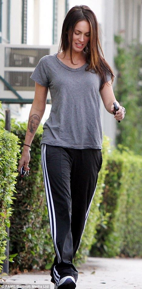 Megan Fox Dresses Down For Shopping Trip But Manages To Still Look
