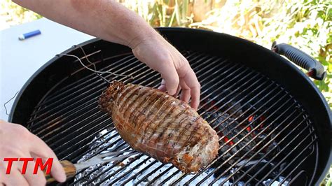 Try a boneless turkey roast from butterball® to get a boneless version of the delicious white and offering the best of both worlds, our boneless turkey roast has juicy white and dark meat, and. How to Cook a Boneless Turkey Roast on a Weber Kettle ...