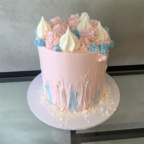 Pretty Wedding Cakes Buttercream Nikoscakes Nikos Lahistoriadekagome