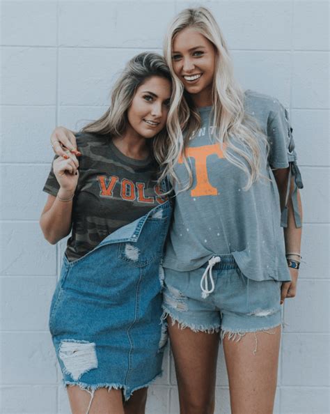 10 Adorable Gameday Outfits At Utk Society19 Gameday Outfit