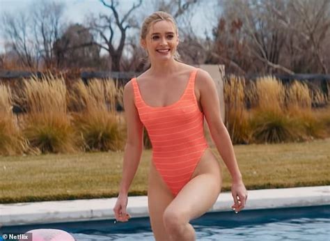 Kelsey Grammer S Daughter Greer Puts On A Leggy Display In A Plunging