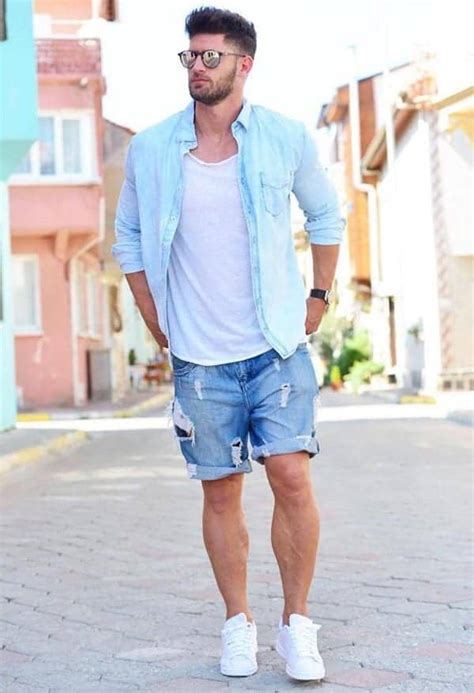 40 Cool Summer Beach Outfits For Men To Try 2022