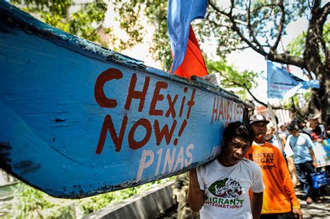 Control over the south china sea and its reefs has swung violently over the centuries with the rise and fall of empires, leaving the issue of ownership in the 21st century hazy at best. South China Sea dispute: Philippines celebrates victory ...
