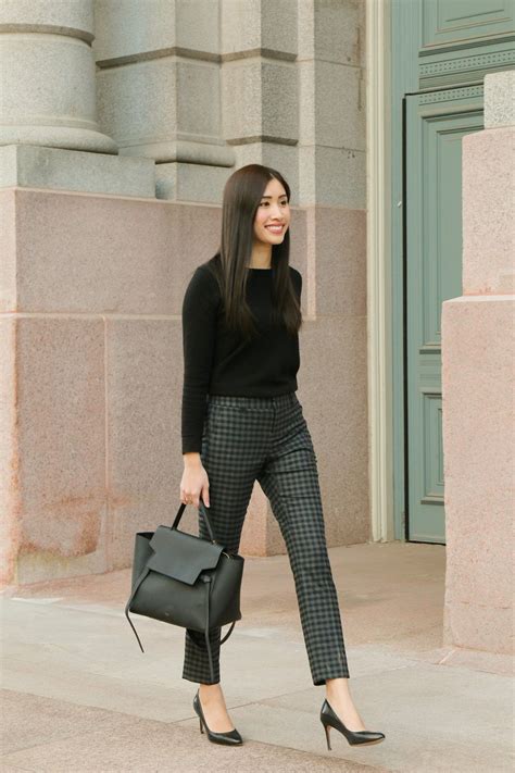 51 The Best Professional Work Outfits Ideas for Career Women - CharMino