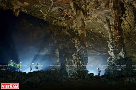Paraíso De La Fantasía En La Cueva Tien Turismo Vietnam Vietnamplus