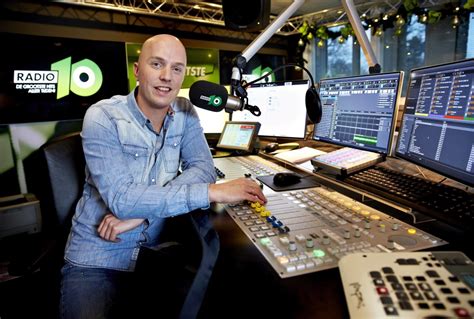Dutch Radio Djs Discriminatory Coronavirus Song Sparks Outrage Edm