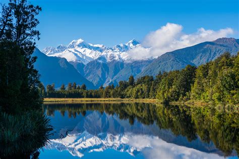Test your knowledge on this geography quiz and compare your score to others. Minden nap más: The Reflections of Mount Cook and Mount ...