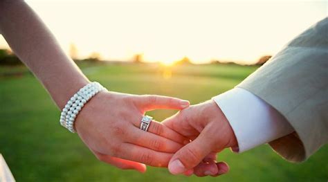 Just as the ring finger on the left hand signifies love, fidelity and monogamy, the ring finger on the right hand has also developed a code of its own. Holding Hands Wallpapers | HD Wallpapers 360 | Love ...
