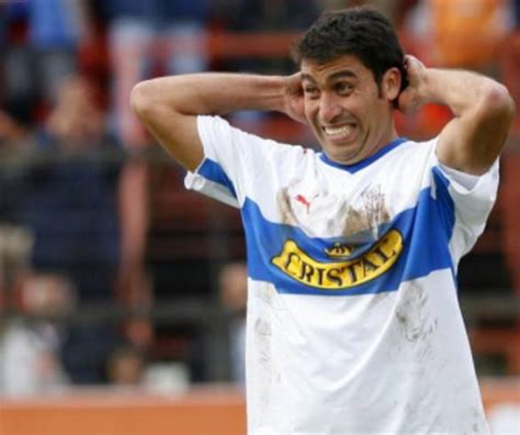 A través de twitter, usuarios y testigos compartieron fotos y videos del edificio donde ocurrió la explosión. Prófugo: Ex futbolista Luis Núñez nuevamente involucrado ...